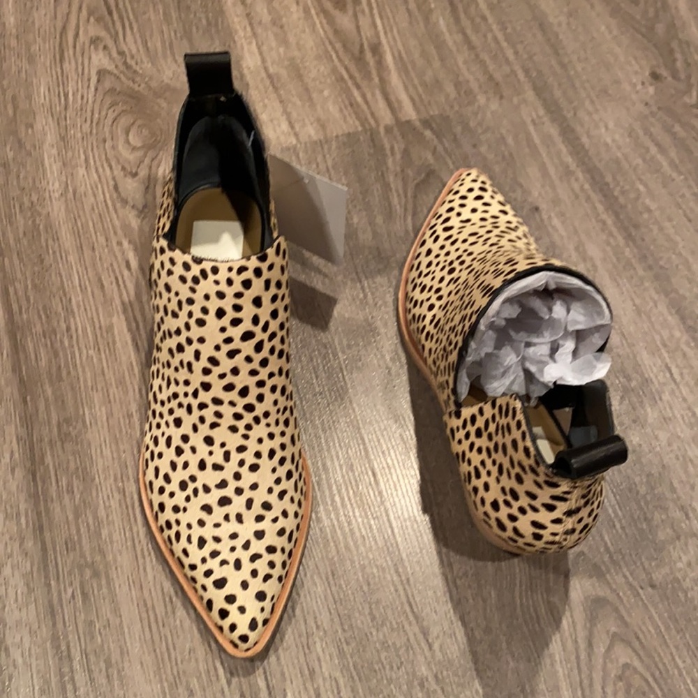 Dolce Vita Sonni Booties Cow Hide Animal Print Leopard Fall Shoes Chic Stylish - Picture 9 of 10